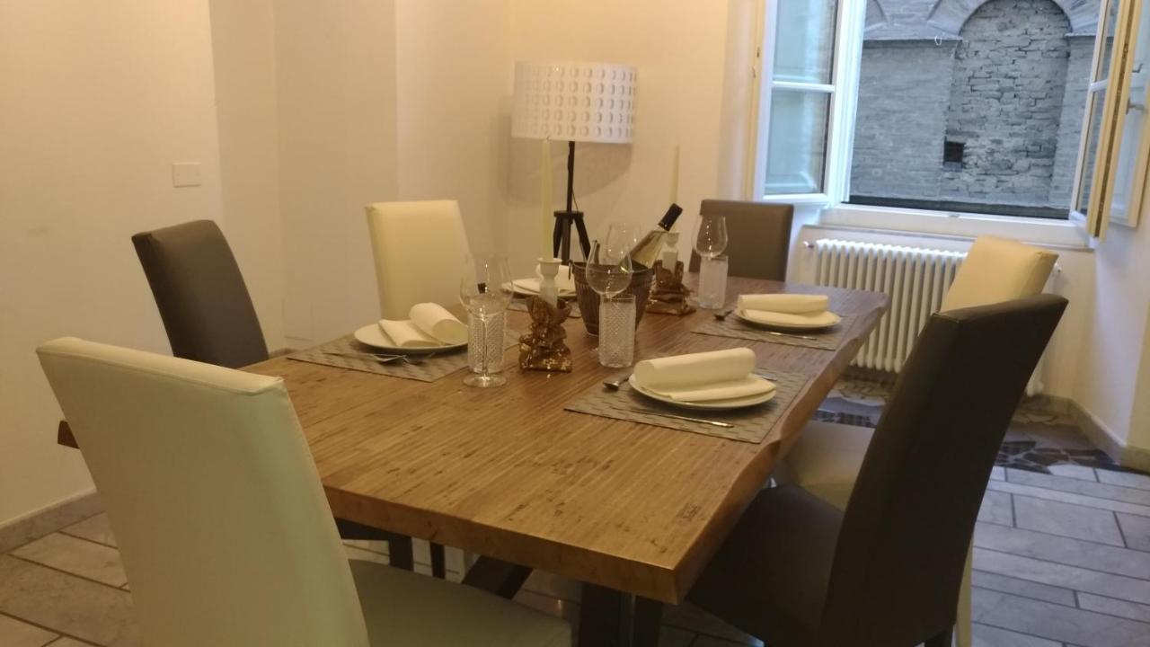Luxury Suite Apartment Angiolieri Siena Bagian luar foto
