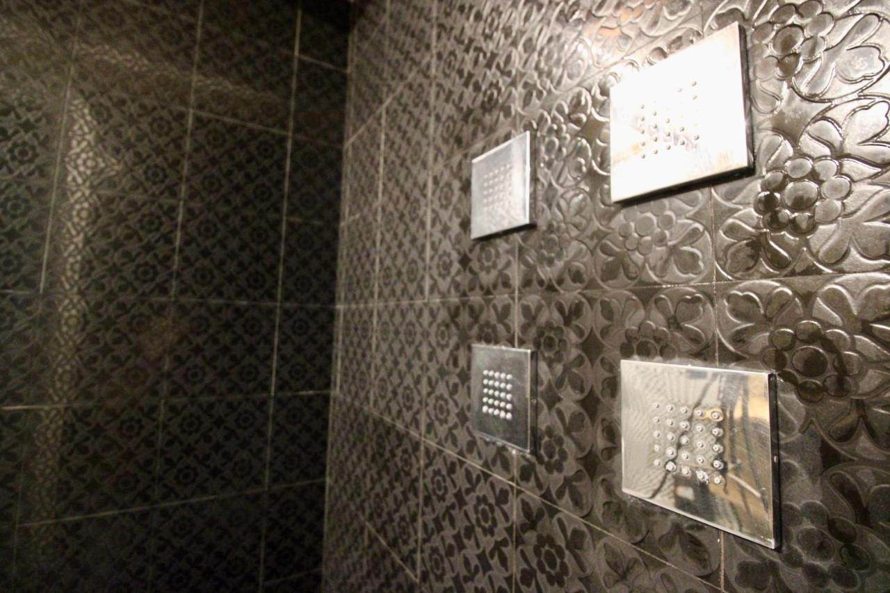 Luxury Suite Apartment Angiolieri Siena Bagian luar foto