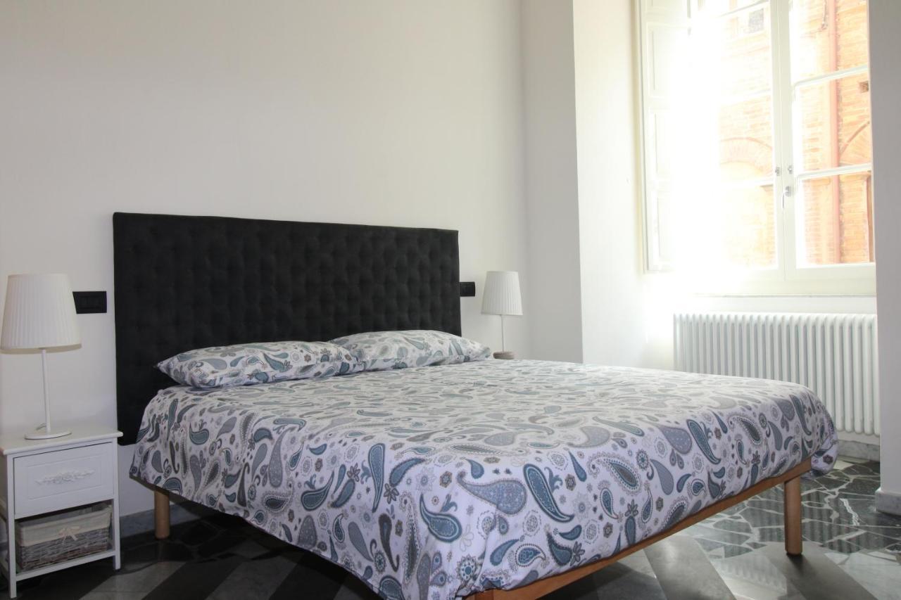 Luxury Suite Apartment Angiolieri Siena Bagian luar foto