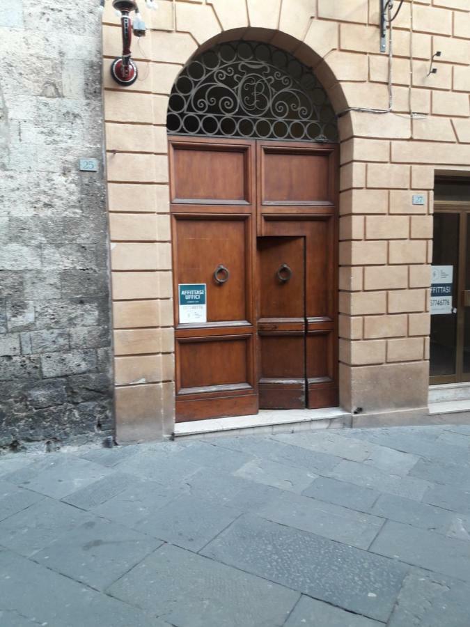 Luxury Suite Apartment Angiolieri Siena Bagian luar foto